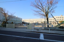 名東小学校