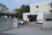 萩山中学校